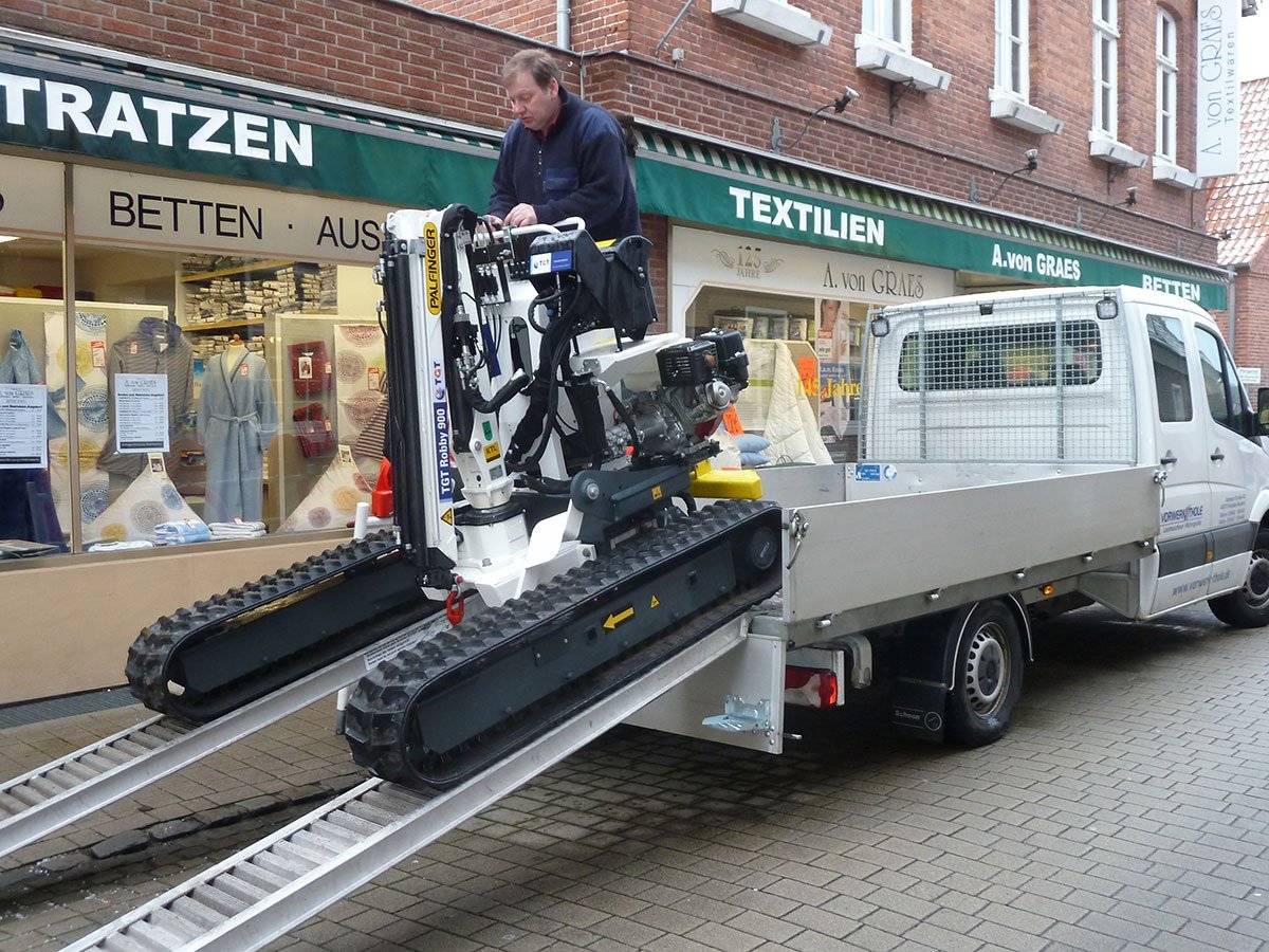 TGT Robby 900 S All - Terrain Outdoor Glass Lifting Machine