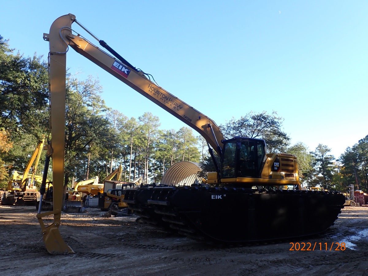 2019 Caterpillar Long Reach Excavator with 4902 Operating Hours and Amphibious Undercarriage for Versatile Applications