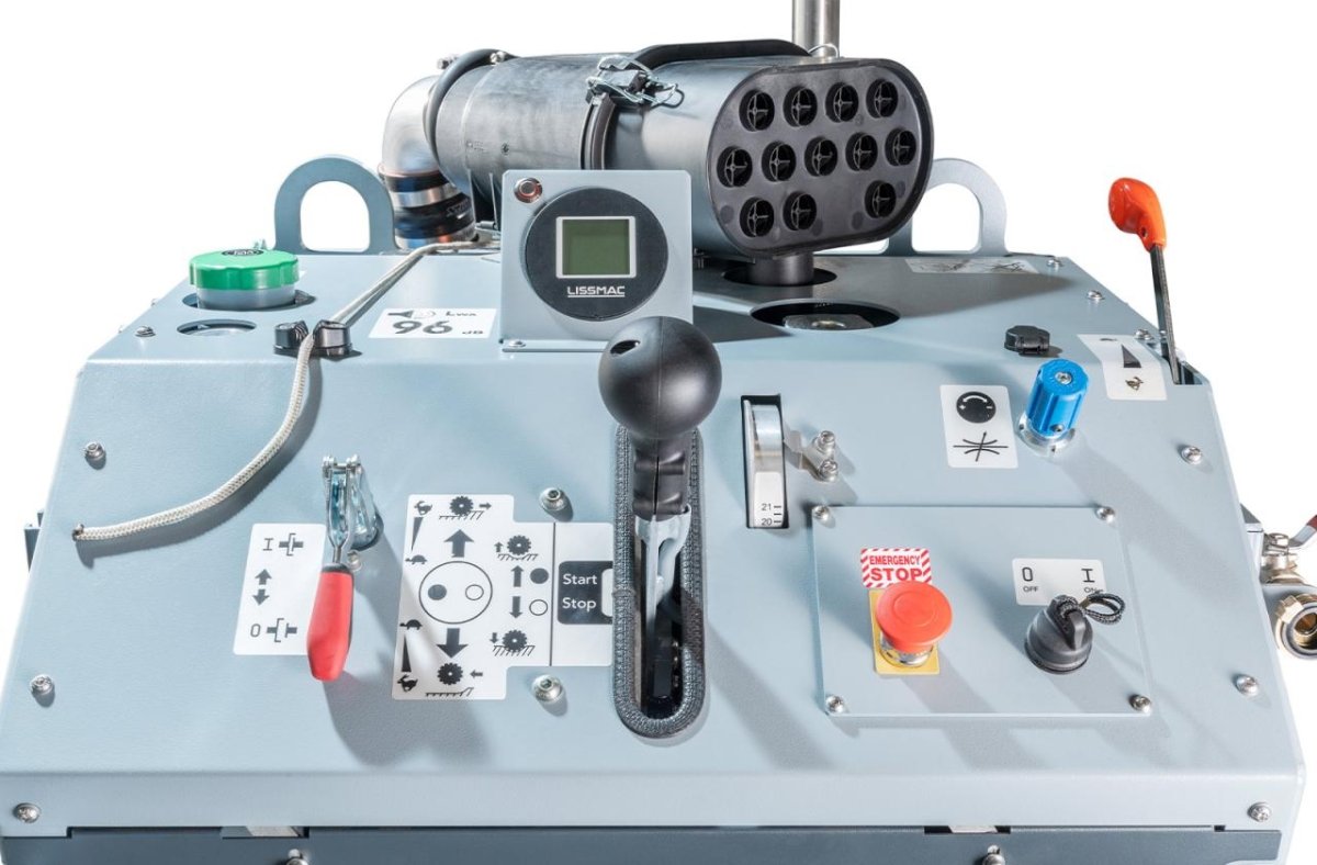 High-Performance Multicut 570 Diesel Flat Saws for Concrete Cutting