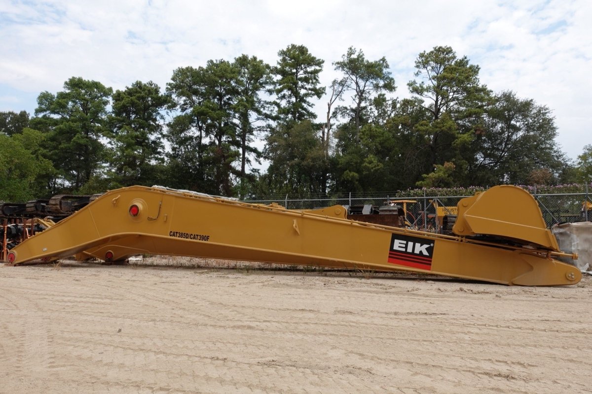 Caterpillar 385D and Caterpillar 390F Excavators with 77 - Foot Reach