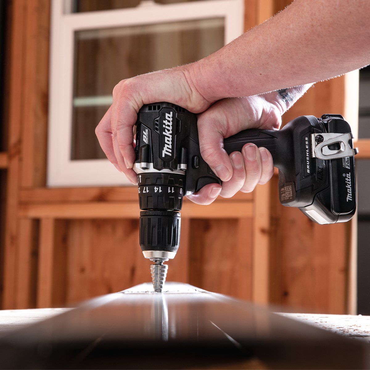 18V LXT® Lithium-Ion Sub-Compact Brushless Cordless 1/2-inch Hammer Driver-Drill with 2.0Ah Battery - A Compact and Powerful Drilling Solution
