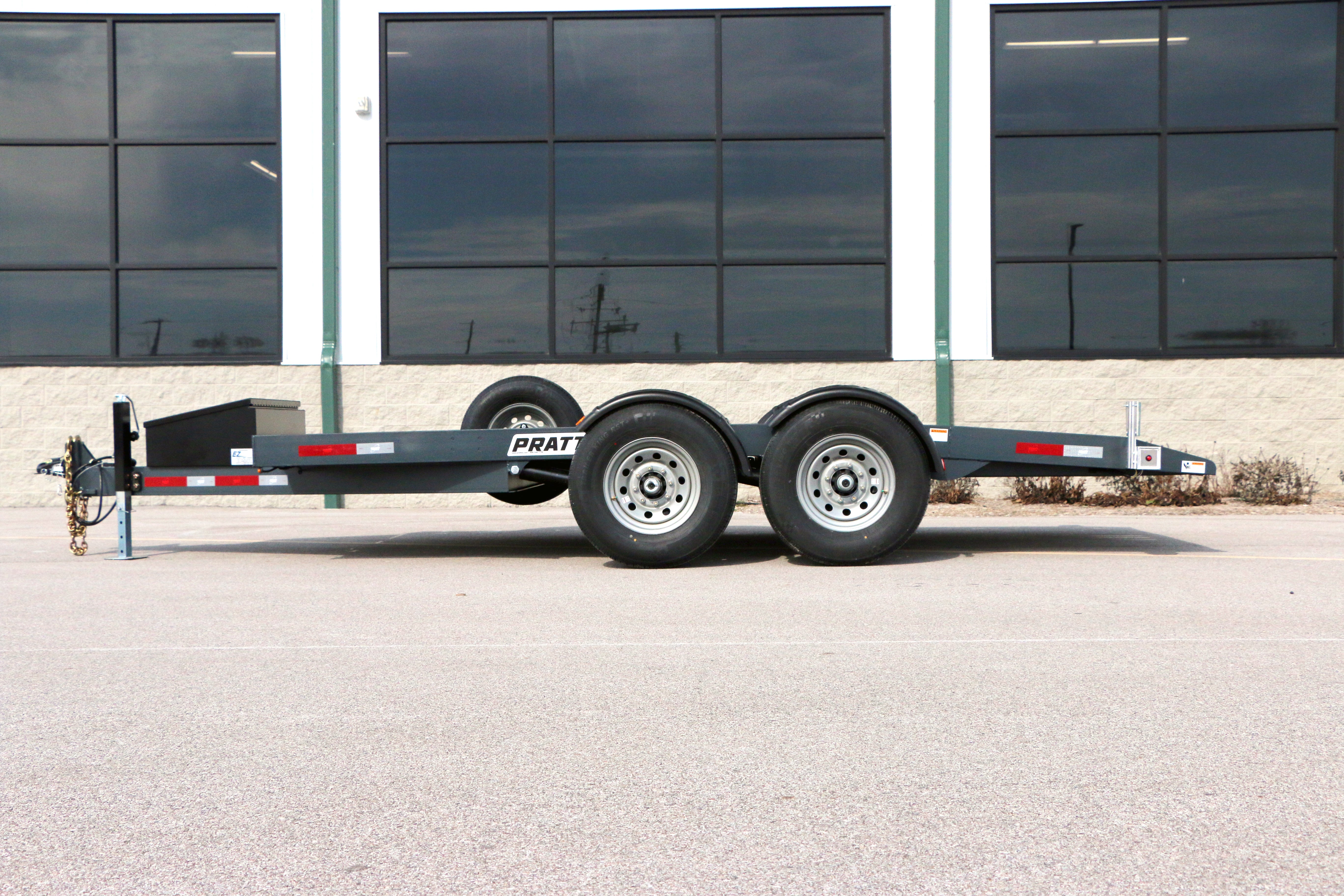 EZ-RAMP Heavy-Duty Utility Trailer Model 1480S for High-Capacity Load Hauling
