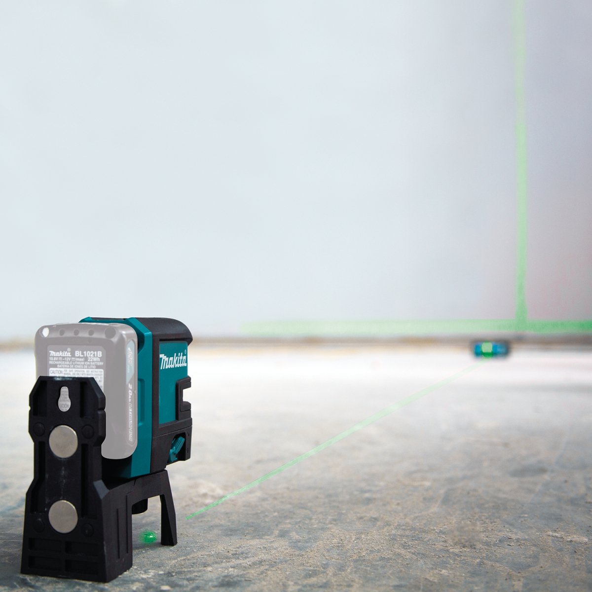 12V Max CXT® Cordless 2.0Ah Lithium‑Ion Self‑Leveling Green Beam Laser with 4-Point Function