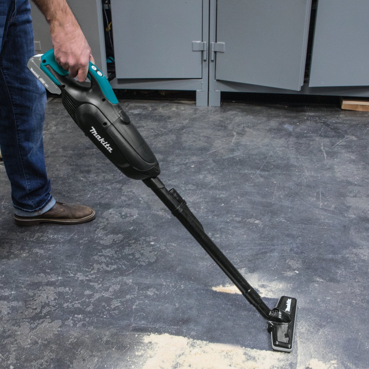 Powerful 18V LXT® Lithium-Ion Cordless Compact Vacuum for Efficient Cleaning