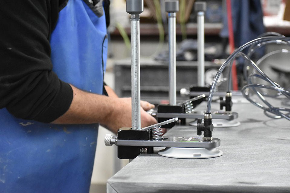 Electric Miter-It Auto for Efficient On-the-Go Mitered Laminations