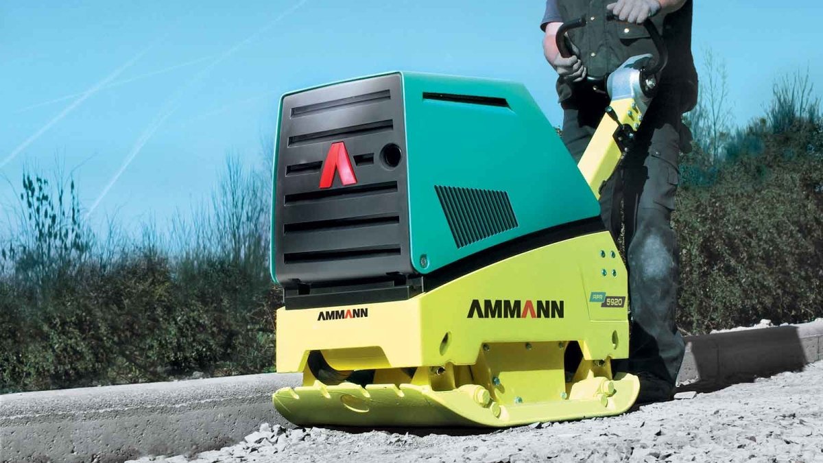 APR 59/20 Reversible Vibratory Compaction Plates for High - Performance Groundwork