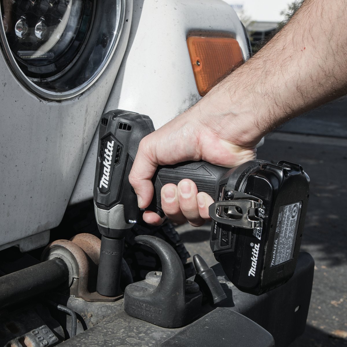 18V LXT® Sub-Compact Brushless Cordless 3/8 Sq. Drive High-Torque Impact Wrench