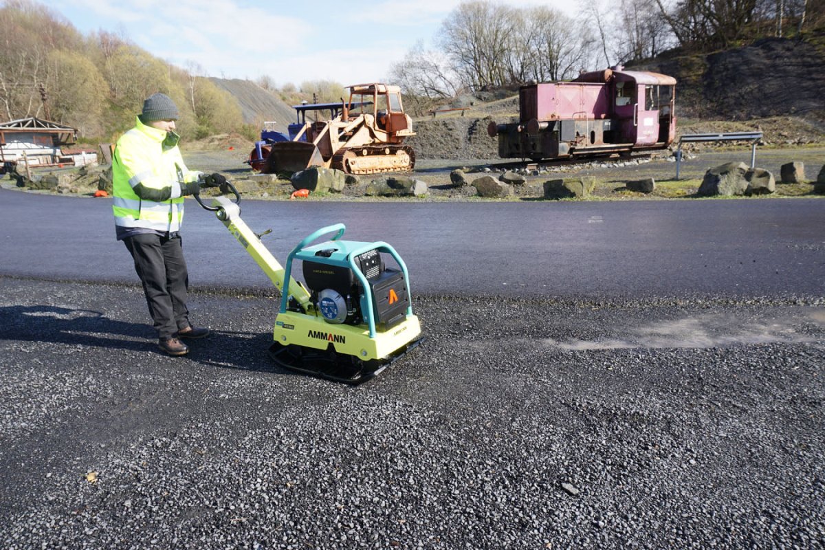 High - performance APR 40/60 Reversible Vibratory Compaction Plates