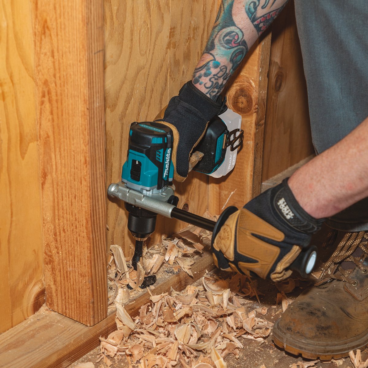 18V LXT® Lithium-Ion Brushless Cordless 1/2 Inch Hammer Driver-Drill with 5.0Ah Battery for Demanding Drilling and Driving Tasks