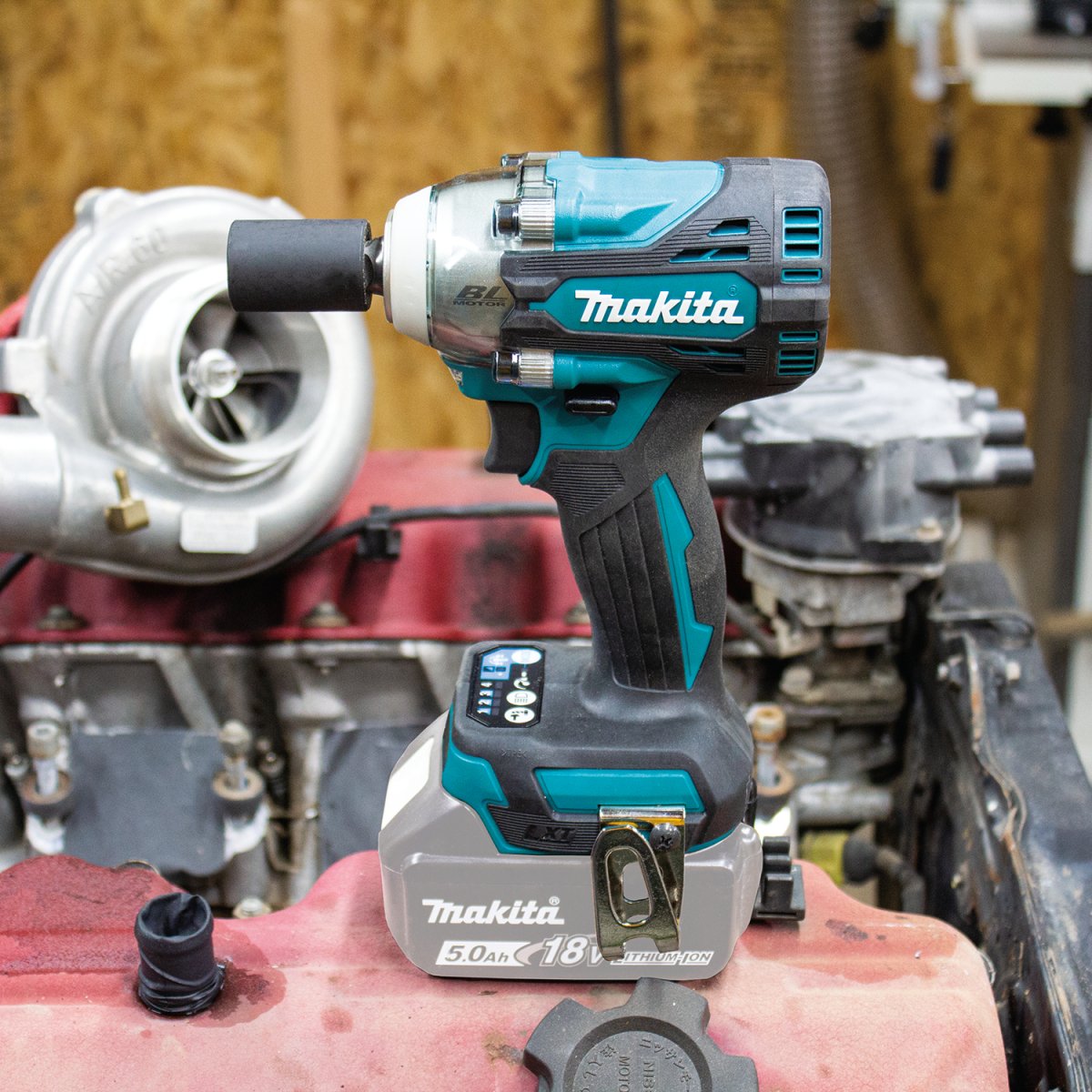 18V LXT® Lithium-Ion Brushless Cordless Four-Speed 1/2 Square Drive Utility Impact Wrench with Detent Anvil for Automotive, Installation, and Fabrication Trades
