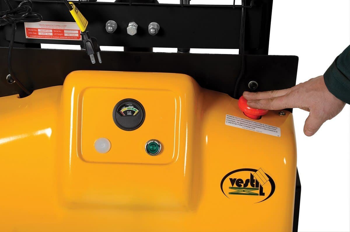 Versatile Hand Pump and Electric Powered Lift Stacker