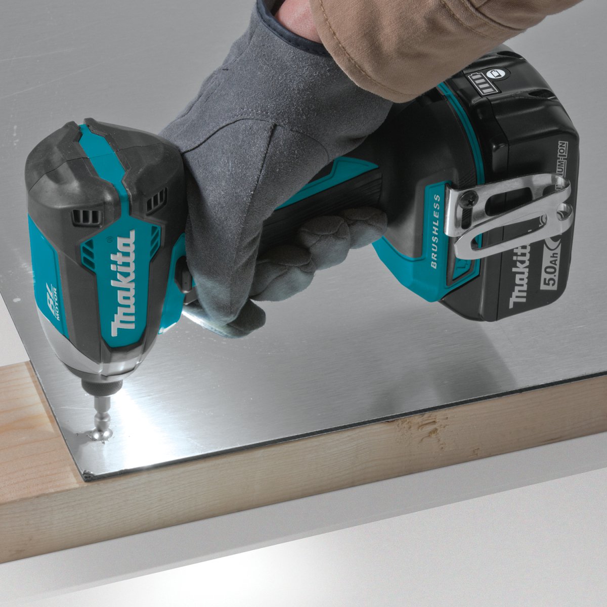 18V LXT® Lithium-Ion Brushless Cordless Impact Driver for Efficient Fastening Tasks