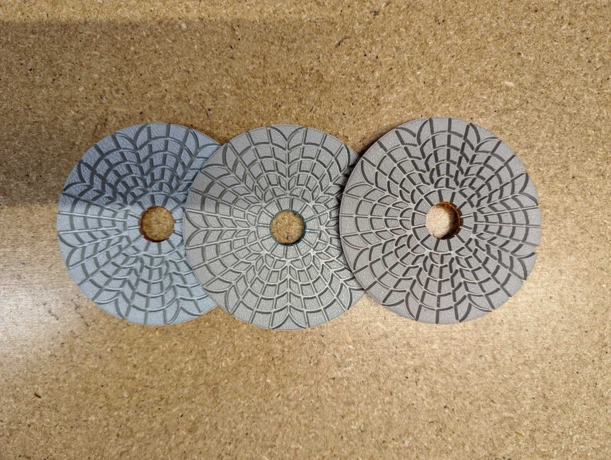 Three - Step Wet - Use Engineered Stone Polishing Pad