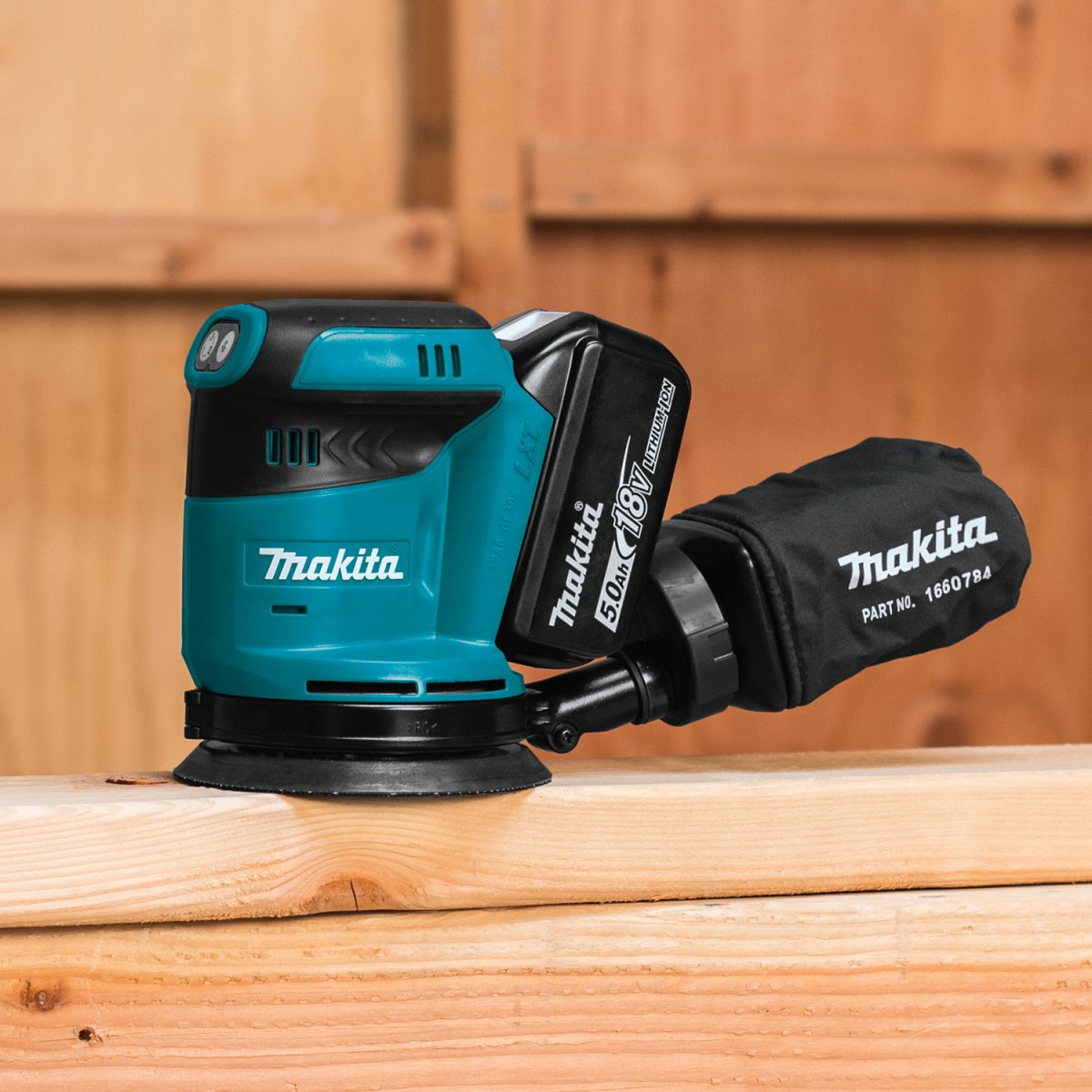 18V LXT® Lithium-Ion Cordless 5-Inch Random Orbital Sander for Woodworking - Enhanced Efficiency and Mobility