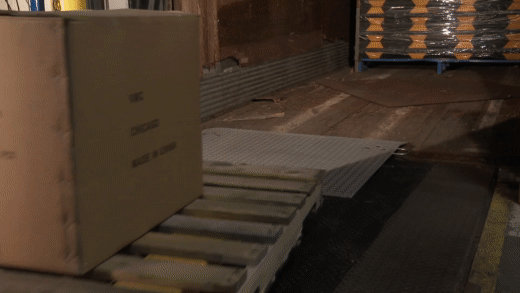Economical Aluminum Dockplates for Efficient Truck Loading and Unloading