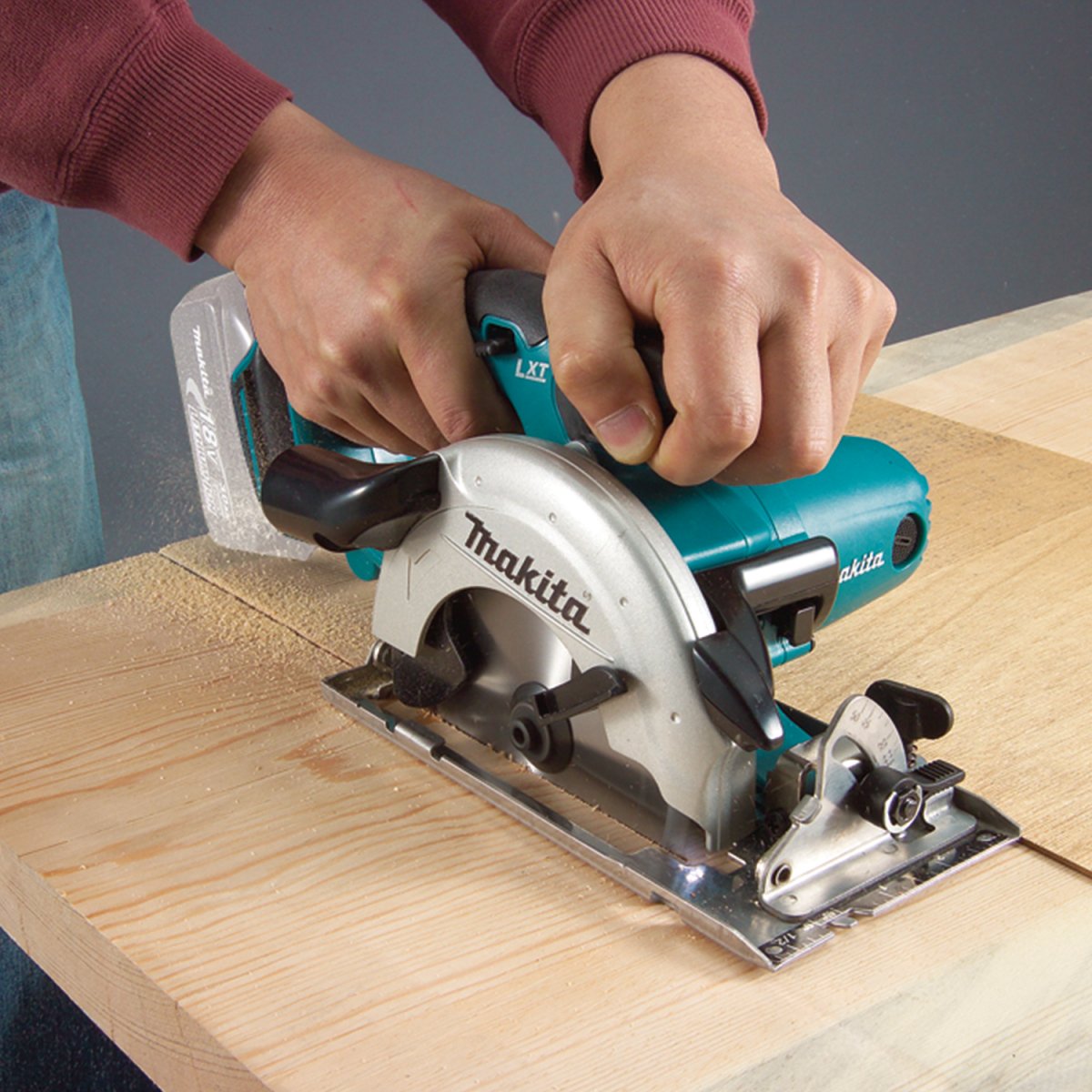 18V LXT® Cordless Lithium-Ion 5-3/8 Circular Trim Saw for Efficient Wood Cutting