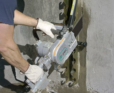 Powerful Pneumatic Chain Saws for Cutting Concrete and Reinforced Concrete
