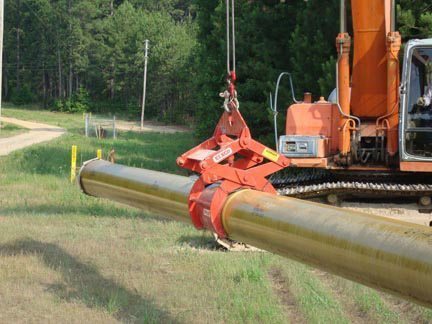 Powerful PL2250 Pipe Lift with 2250 - Pound Capacity for Multiple Pipe Types