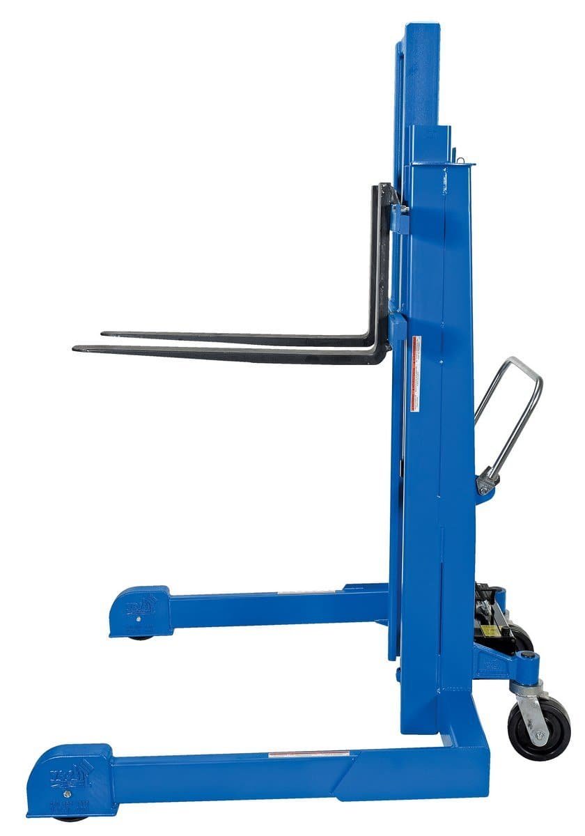 Pallet Master and Server Equipment for Fork - Truck - Free Operations