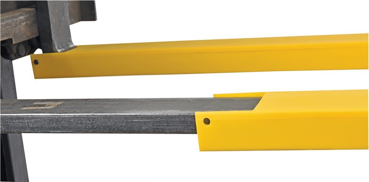High - quality Polyethylene Fork Truck Fork Blade Protectors for Package and Skid Protection